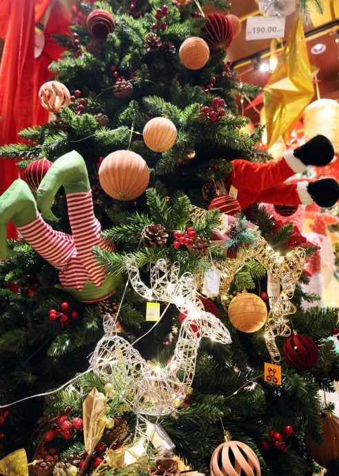 大都会封面/走访茨厂街圣诞装饰/20图