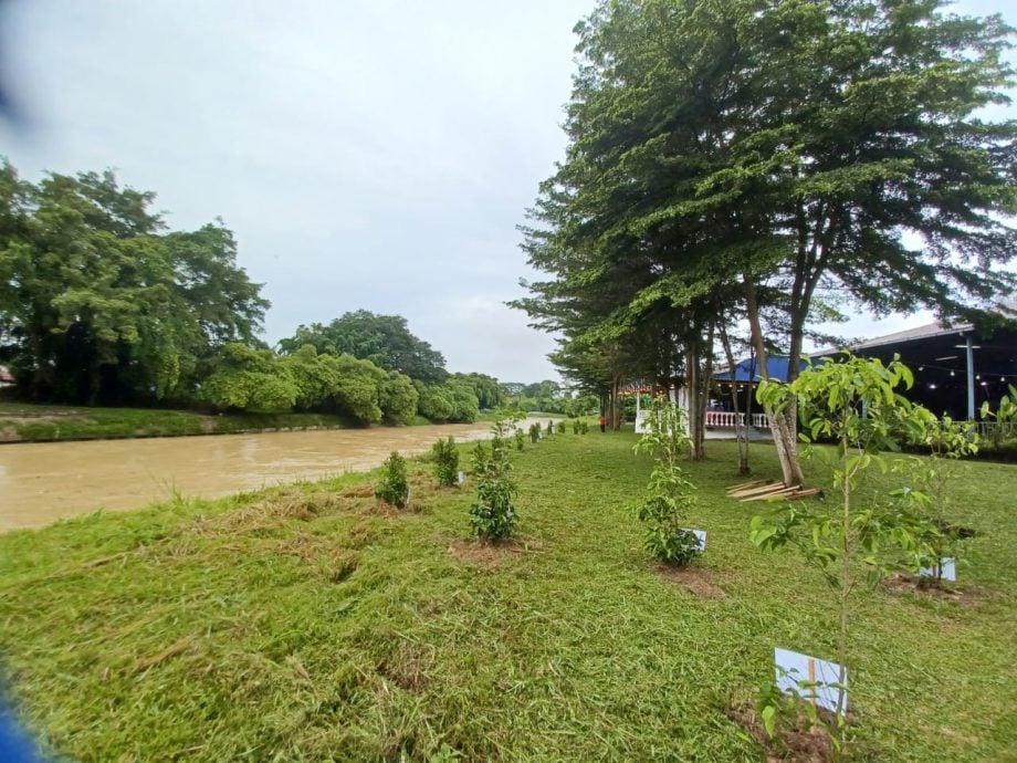 大都会/张睷洋，加影冷岳河与默包河拟进行美化工程