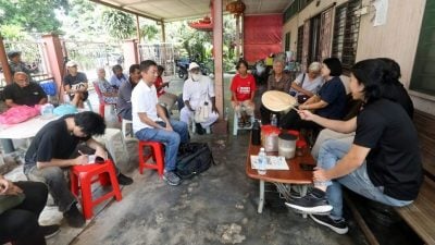 隆雪华堂代表拜访声援  要求安置赔偿巴板路居民 