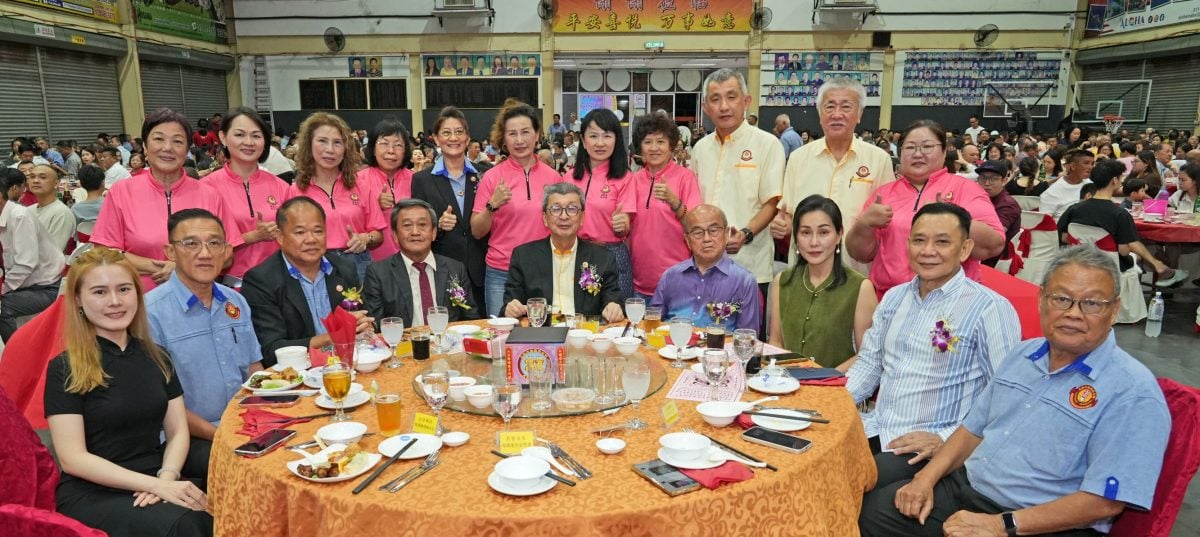 大都会/(主文)瓜冷福建会馆三喜同庆 联欢晚宴颁大学助学金兼办闽南语歌唱赛