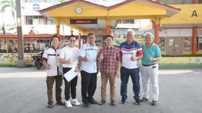 丘钦瀚：董事部与教部配合   善用拨款提升华校