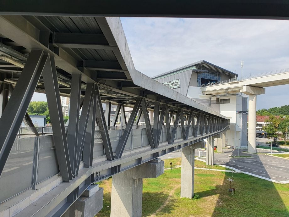 大都会/LRT3能赶在月杪通车?/