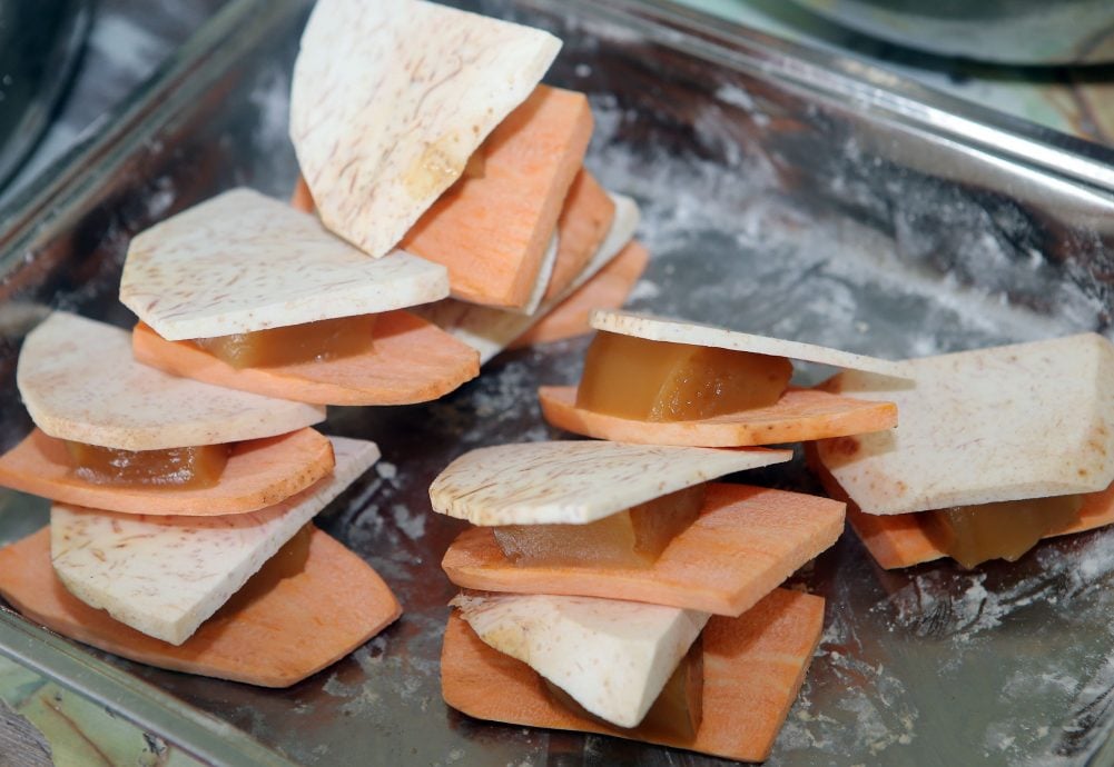 大霹雳封底主文/【人气美食】/ 太子炸年糕档油锅飘香 金黄酥脆好滋味