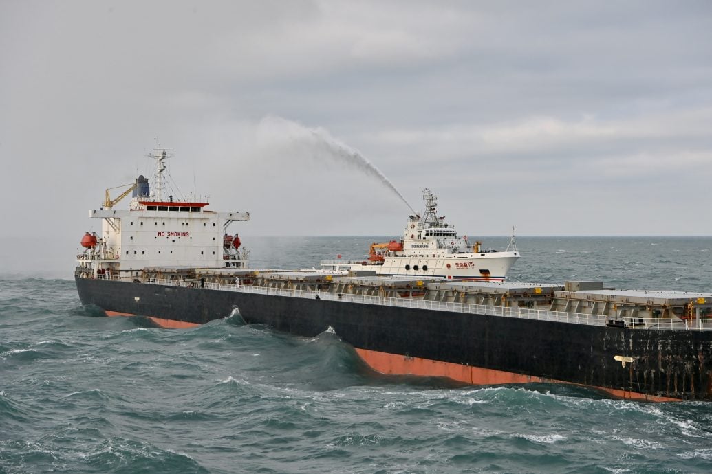 天下事)中首度在台湾浅滩海域举行演练 台媒:凸显台海紧张局势