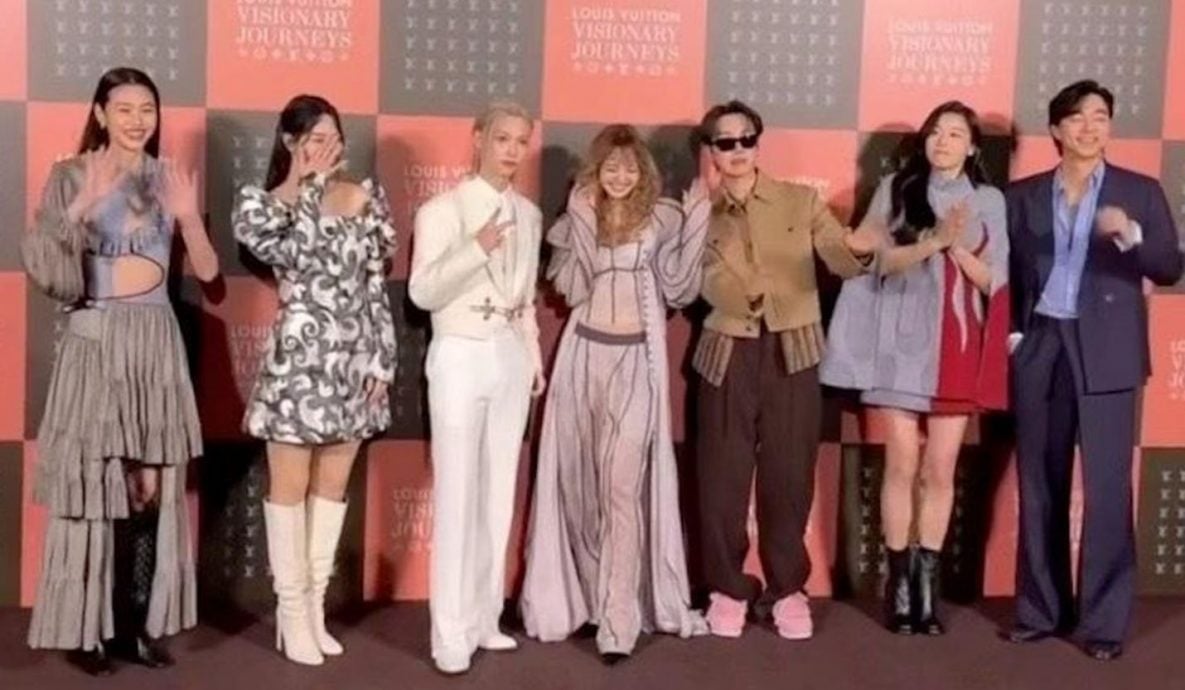 孔刘全智贤大合照沦陪衬 Lisa站C爆咖位争议