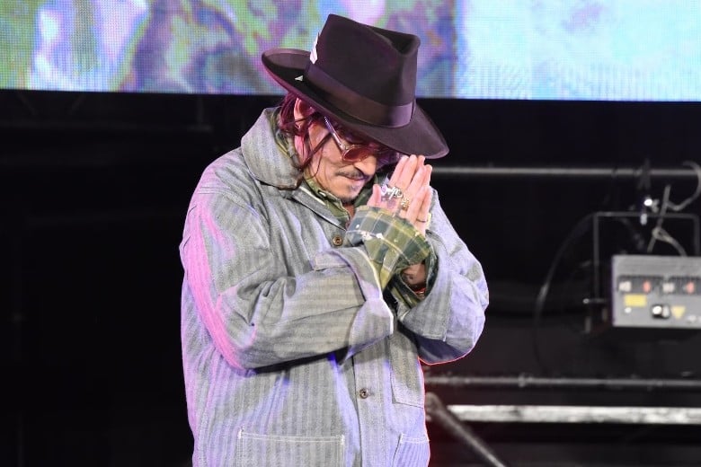 尊尼特普东京动漫展连2天迟到5小时 粉丝砸大钱受罪怒骂:别来了