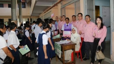 崇华华中入选全国STI100计划 成霹重点STEM发展学校