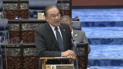 “政府最大笔债务是1MDB”    安华：还欠130亿令吉