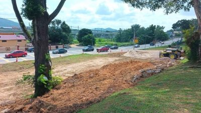 周忠信：明吉摩至令金路J25路段拓展工程  有望减缓塞车情况