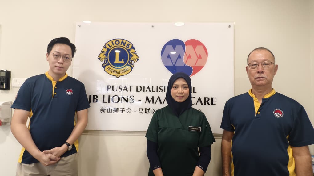 已签发 柔：封面：善心美事：设2中心提供可负担医疗，新山狮子会助肾病病患子女完成学业