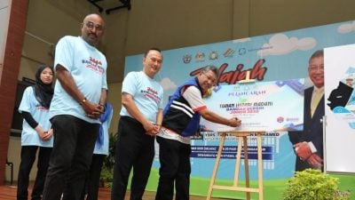 明年起执行社区服务法令 宠物粪便留公共场所主人也被罚