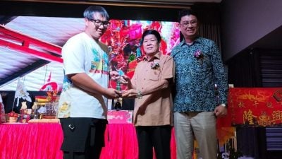 以本身是天主教徒为例  曾笳恩：各族应尊重彼此宗教信仰