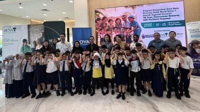 华岚：戴眼镜比例高 父母需限制孩子使用电子产品时间