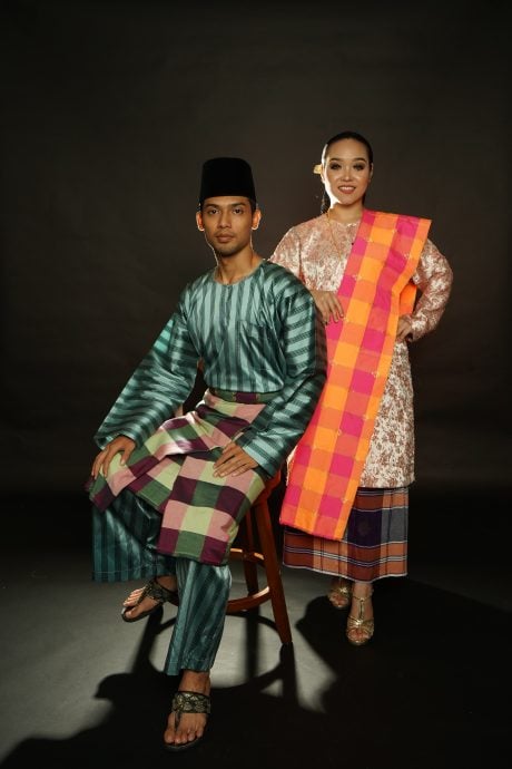 **已签发**柔：封面：新山眼〡一针一线织出“柔佛魂”  传统织线布再度被看见