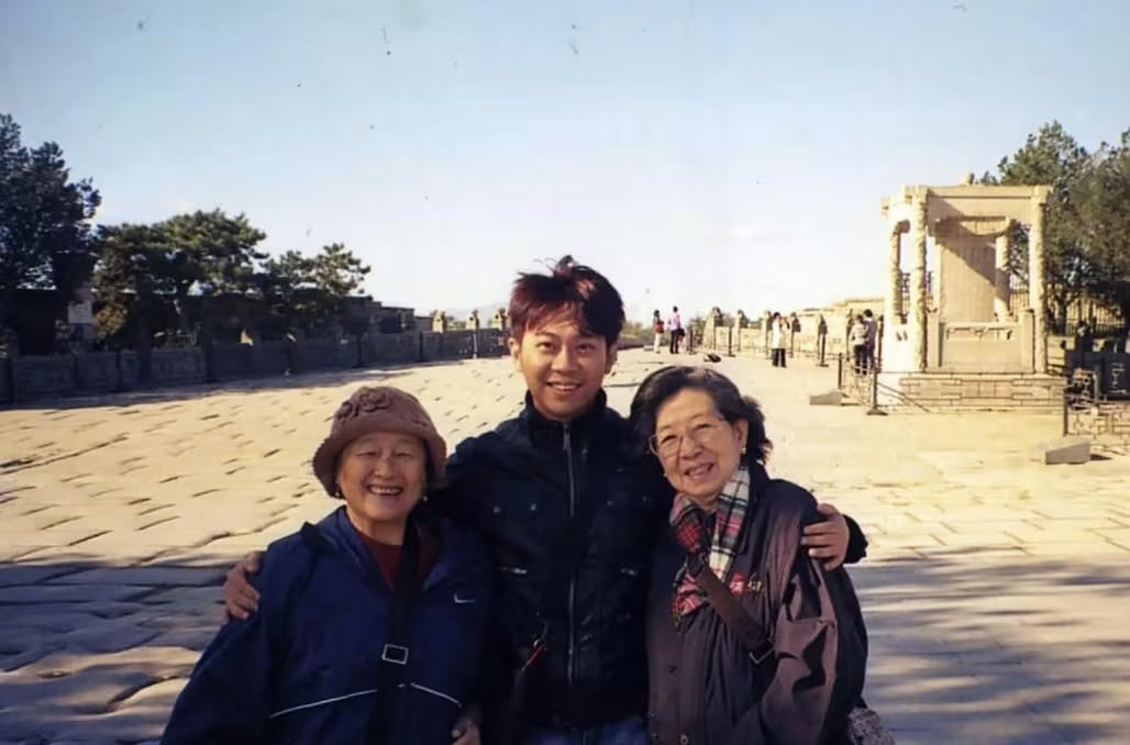 *已签发*柔：狮城二三事：不知狮城富婆留159万助养老  ​挚友跌倒受困家中两天