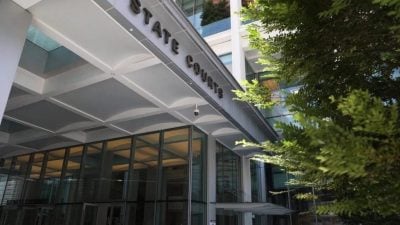 涉向考生索476令吉  狮城前驾驶考官被控