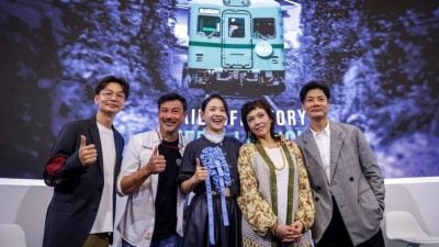 陈洁仪首次主持资讯旅游节目  妆发自己来压力大