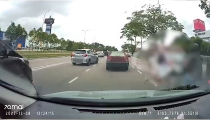 **已签发**柔:疑未使用行人天桥 学生过马路被撞