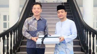 柔大臣与狮城贸工部长会面  探讨加强马新经济合作