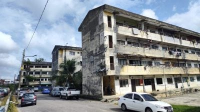 士姑来百顺组屋列危楼  居民苦守老屋盼“一屋换一屋”