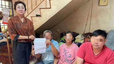 失联儿子被指欠债全家证照被曝   父急汇款后觉有诈急报警