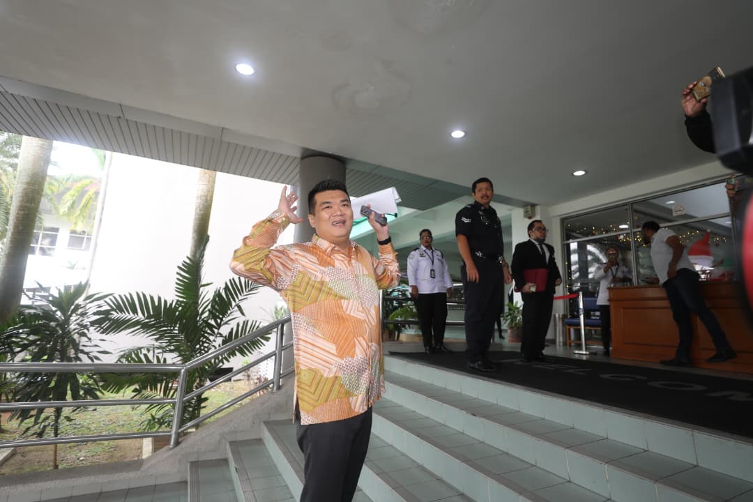 已签发（全国）三苏依斯干达和刁健城再被控