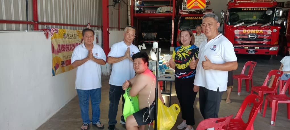 已签发(大北马)“蚂蚁医疗团”来到大年了 为救灾英雄推拿舒压