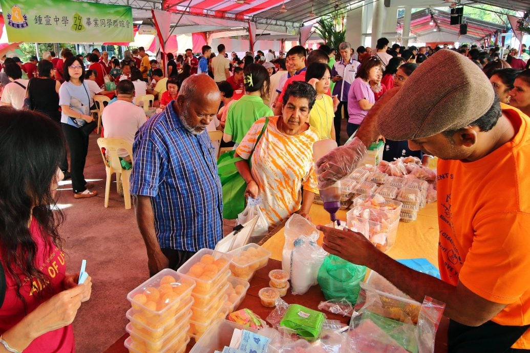 已签发(大北马)德教会紫云阁第21届圆融义卖会开幕