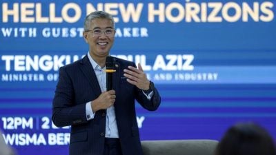 赛夫鲁无官一身轻？ “只要国家需要我随时待命！”