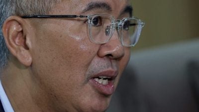 赛夫鲁：晤李强说明马美对等贸易 中盼深化投资贸易关系