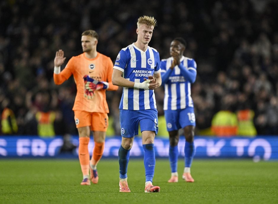 布赖顿战西罕争反弹  老鹰伦敦德比硬碰村民