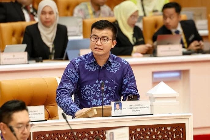 张迪翔：大臣逐点揭露诽谤　伊党议员当场噤声与道歉