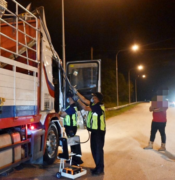 彭环境局配合“世界臭氧日”展开联合执法行动。