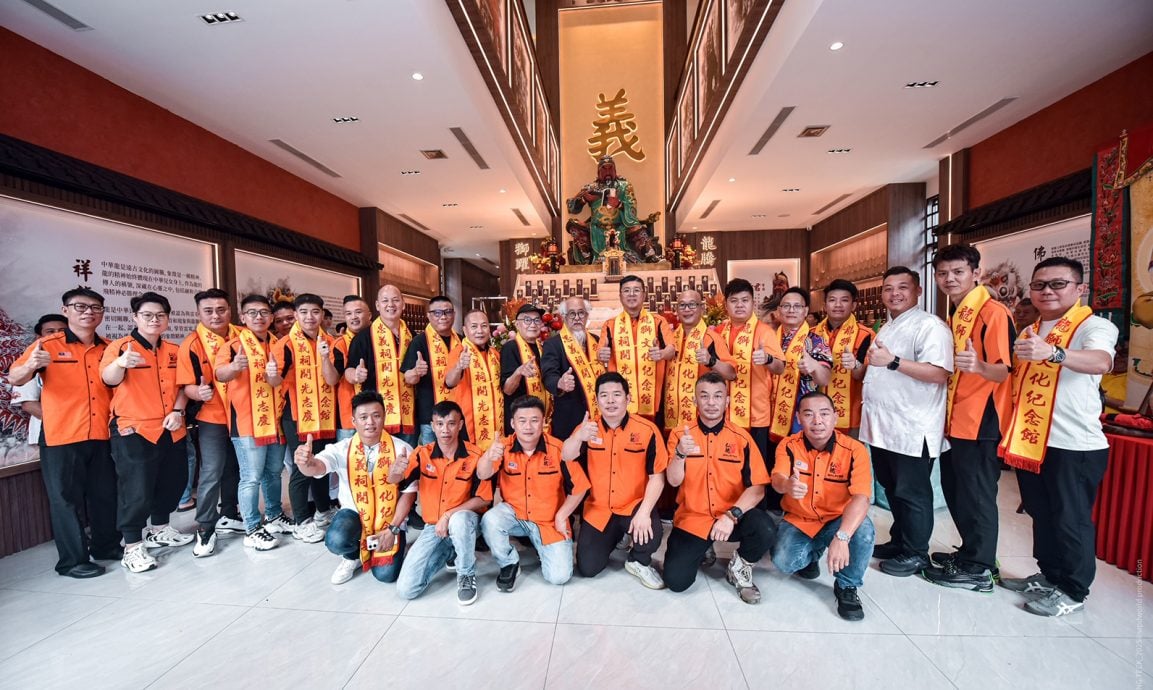 必下//大都会-马来西亚龙狮文化馆(忠义祠)举行入祠堂大典