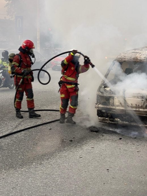 怡火烧货车 太平豪车着火 无人命伤亡