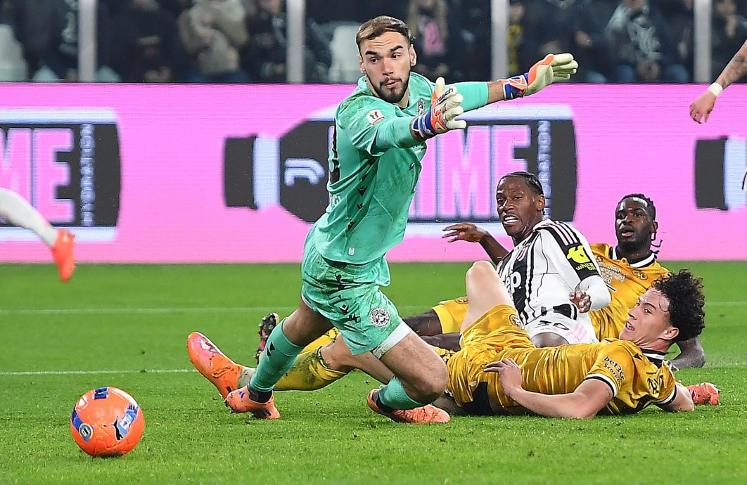 意大利杯足球赛| 2球宰乌鸡  祖云晋8强