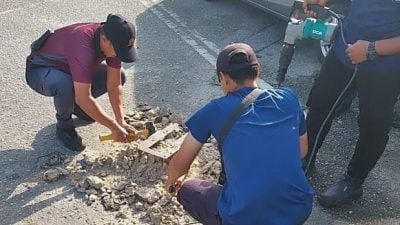 独家 | 拆停车收费表留石墩  安顺市会分阶段拆除