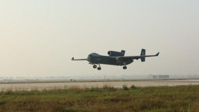 “九天”无人机成功首飞 载荷6000公斤航时12小时