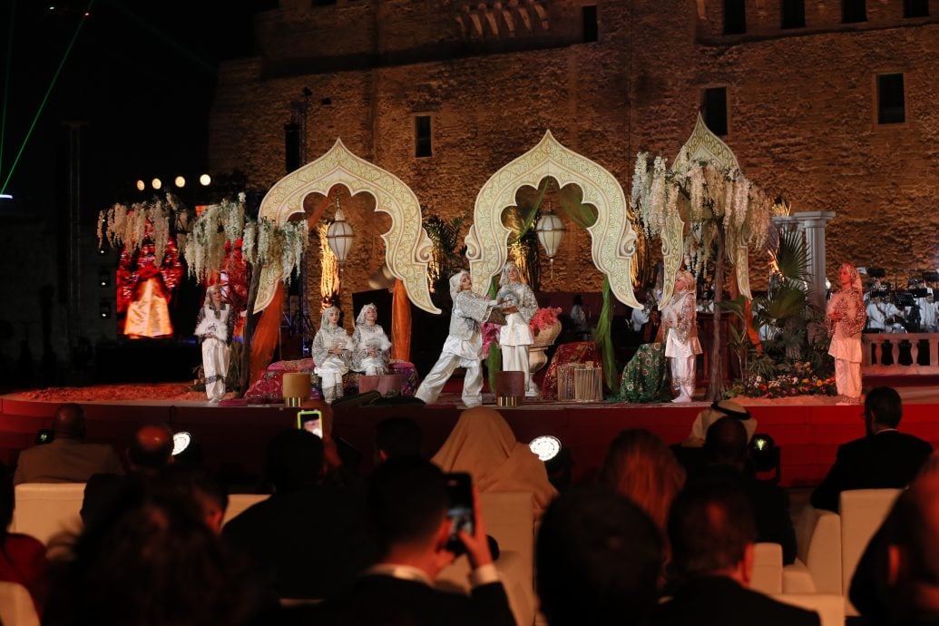 拼盘/利比亚时隔14年后重新开放国家博物馆