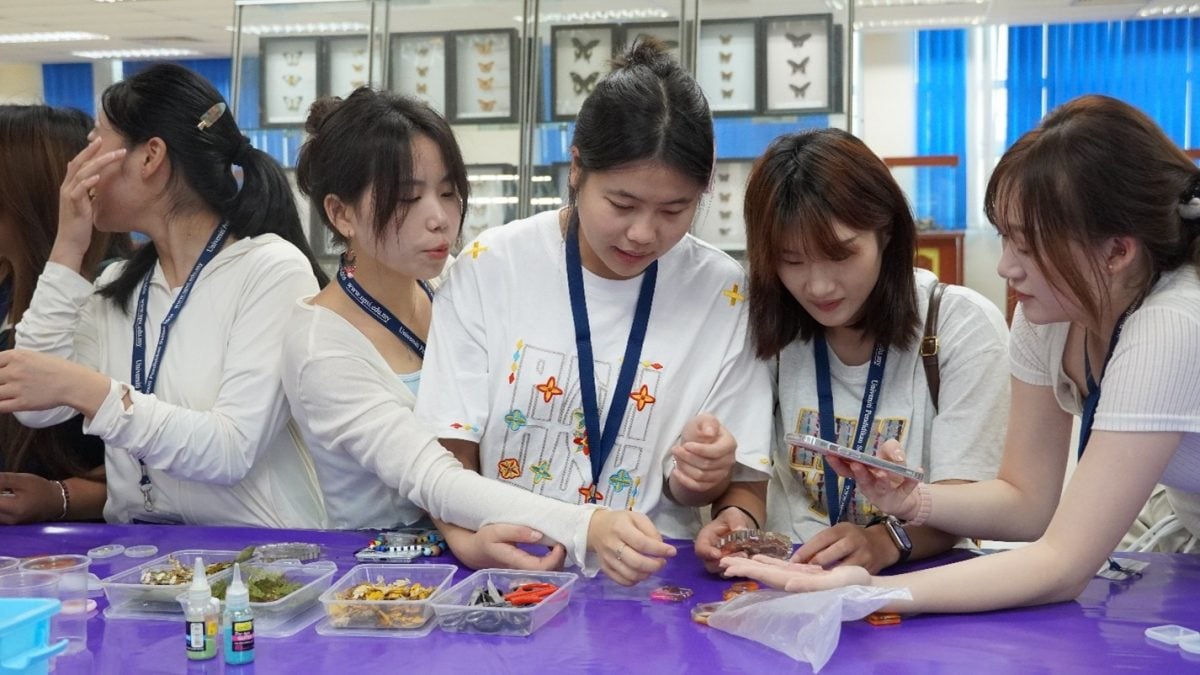 挑战“飞狐”与峇迪彩绘 中国学生12天沉浸式研学