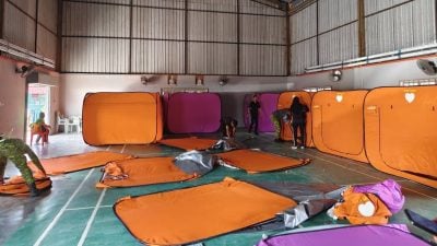 摆脱持续21天水灾梦魇　霹最后一批灾民返家