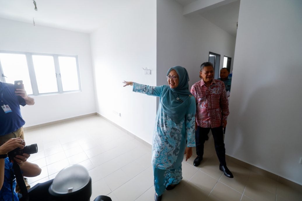 政府检讨《1977年赤贫人士法令》