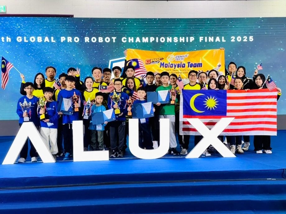 文告：马来西亚队在韩国“全球机器人大赛”获奖