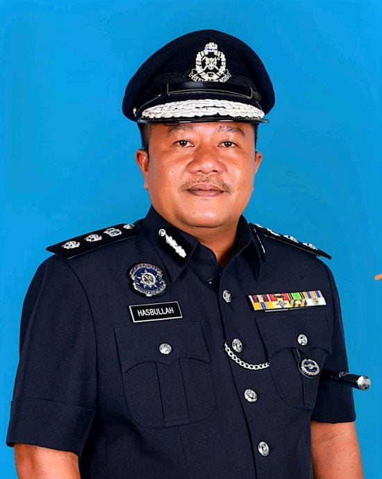 斯里曼绒便利店“诈弹”惊魂 警逮一男助查