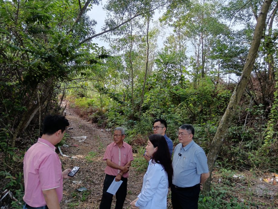 早报可头，请签发，大都会-万挠爱美乐华小获首相署拨款／2图