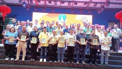 安新华小校友会  要筹30万未达标