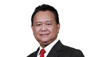 工程部长：初步估计   水灾修路需2.3亿