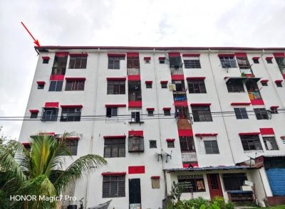 星光组屋单位天花板漏水　屋主促芙市政厅尽快维修防恶化