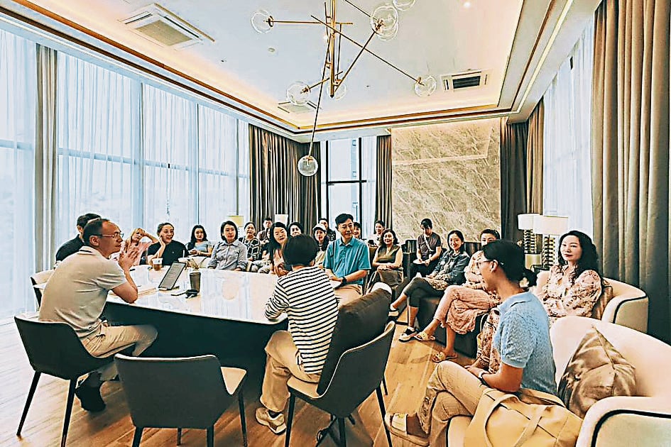 暖势力/中国家长成立ISKL中文读书会/9图