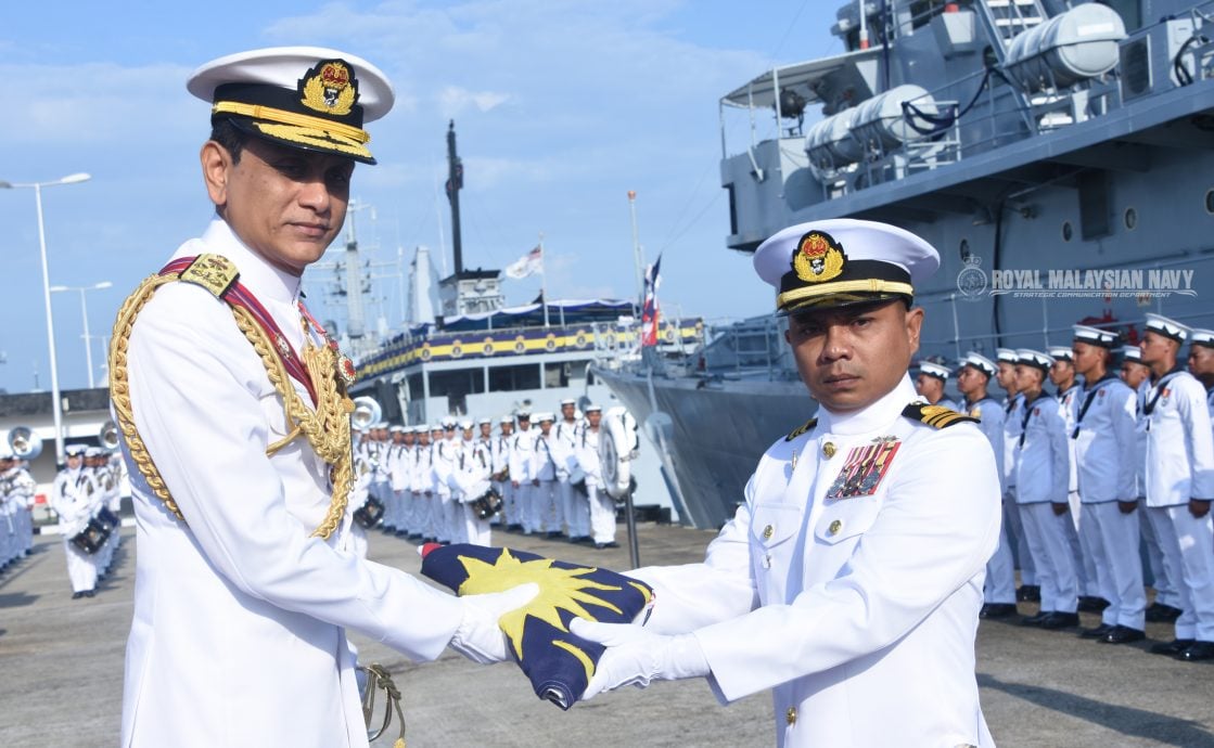 服役半世纪汉都亚号退役 完成捍卫国家主权使命